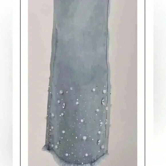 Frank Lyman  gorgeous NWT capri jeans. Made in Canada - Picture 2 of 7